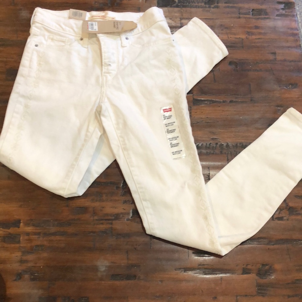 Levi’s 311 shaping skinny jeans